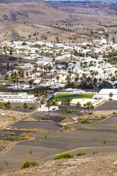 Pequena cidade de Haria em Lanzarote — Fotografia de Stock