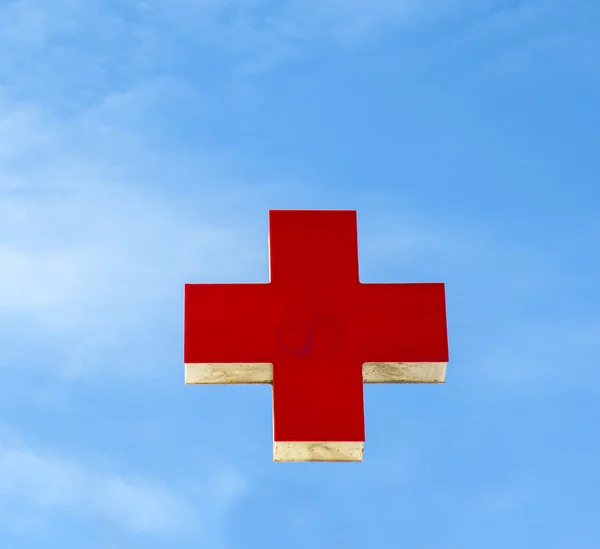 Niemiecki czerwony krzyż symbolizuje szpitala lub lekarza — Zdjęcie stockowe