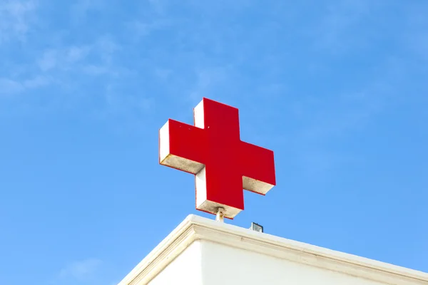 The German red cross symbolizes a hospital or a doctor — Stock Photo, Image