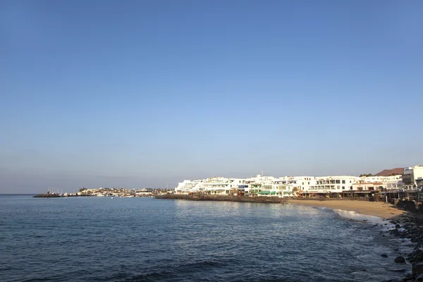 Promenade of scenic Playa Blanca with seaside — Stock Photo, Image