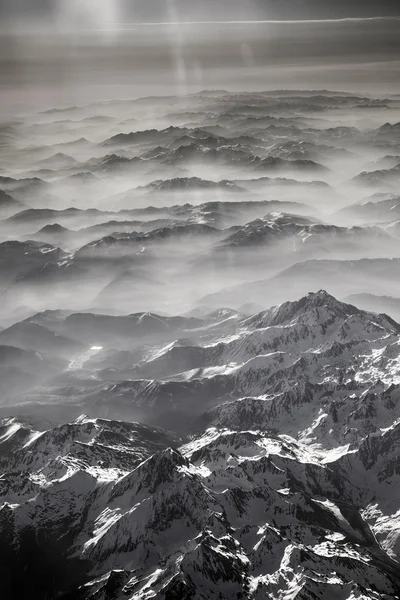 Θέα προς τα βουνά των Πυρηναίων — Φωτογραφία Αρχείου