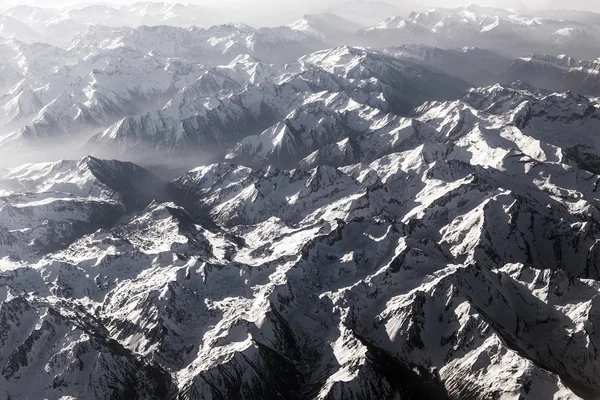 Vista a las montañas de los Pirineos — Foto de Stock