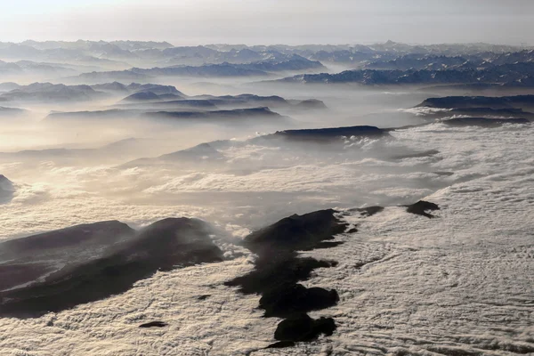 알프스의 산들을 보기 — 스톡 사진