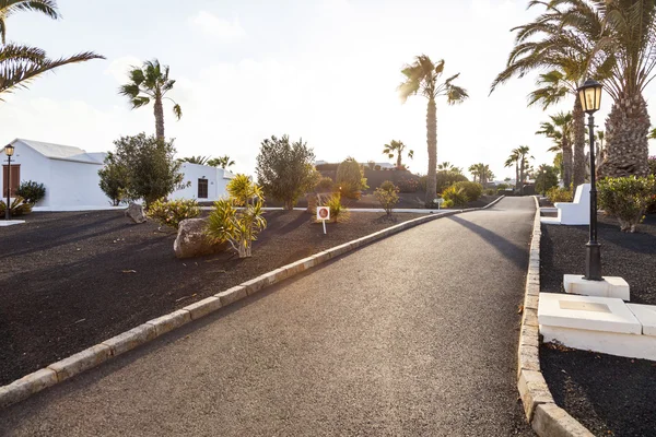 Typical urbanisation resorts in Lanzarote — Stock Photo, Image