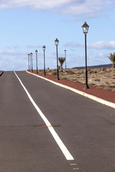 Nuevas carreteras para la zona de desarrollo en Lanzarote — Foto de Stock
