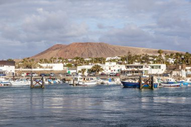 playa promenade doğal görünümüne blanca, lanzarote denizden