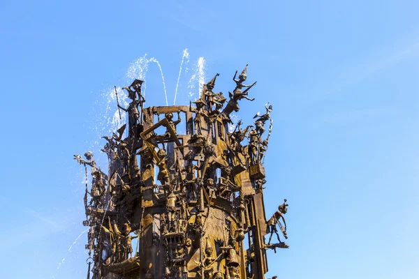 美因茨的嘉年华喷泉的细节 — 图库照片