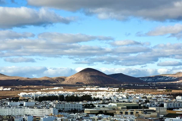 View to Arrecife and the volcanos of Lanzarote — Stock Photo, Image