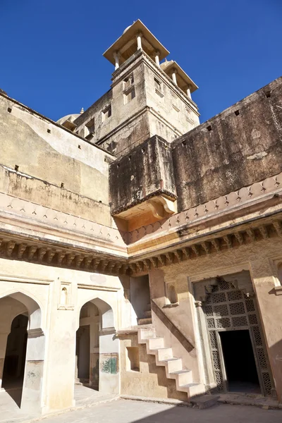 Innen schöne Bernstein-Festung in Jaiput — Stockfoto