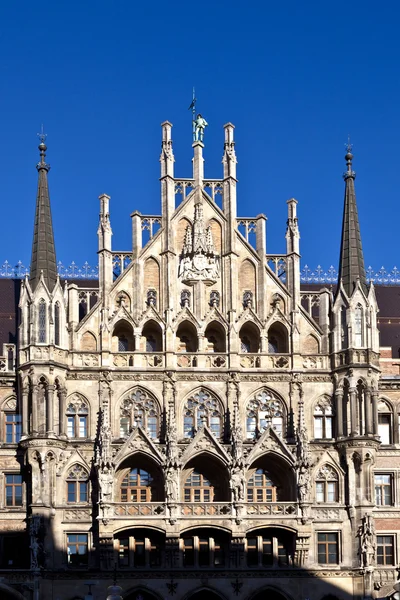 Fassade des Münchner Rathauses — Stockfoto