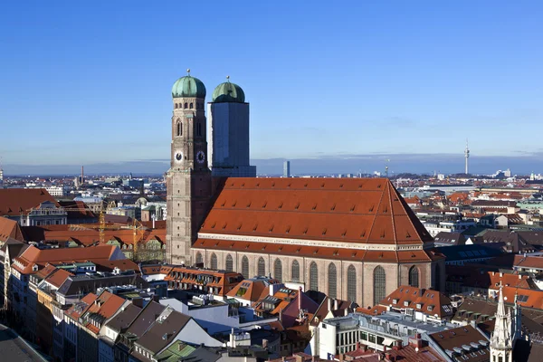 空中的慕尼黑在美好的天气 — 图库照片