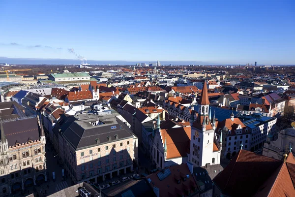 ミュンヘンの美しい天候で空中 — ストック写真