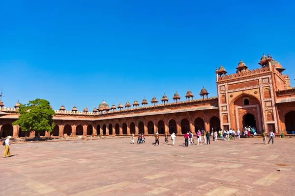 O Jama Masjid em Fatehpur Sikri é uma mesquita em Agra, concluída — Fotografia de Stock