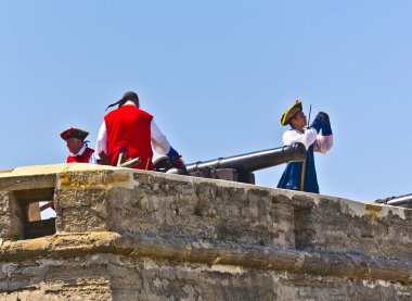 tarihi silahlar gösteri castillo de San marco içinde veya