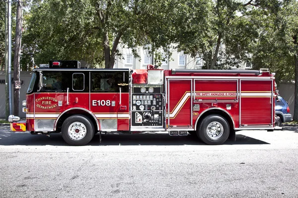 Modern Charleston Fire Department truck — Stock Photo, Image