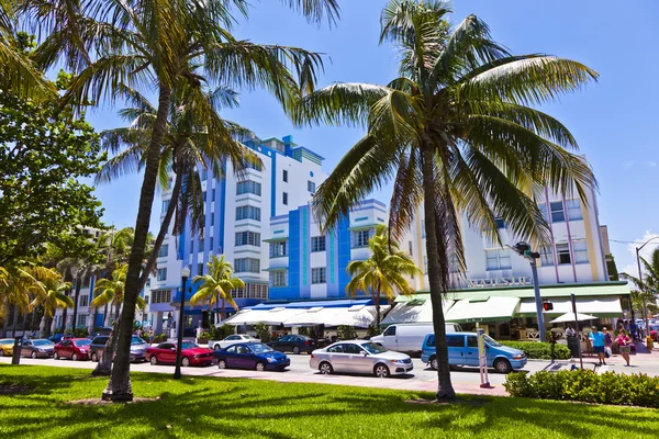 Midday view at Ocean drive in Miami South — Stock Photo, Image