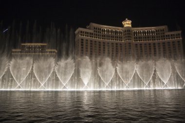 las vegas bellagio hotel casino, onun dünyaca ünlü özellikli