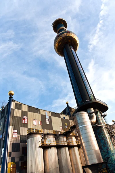 Aquecimento urbano Viena de formas Hundertwasser — Fotografia de Stock