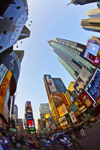 Times Square é um símbolo da cidade de Nova Iorque — Fotografia de Stock
