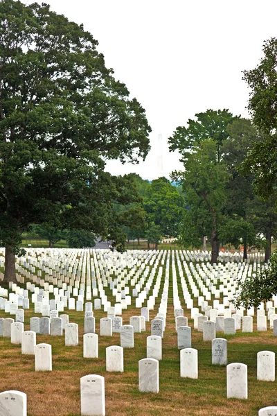ワシントンのアーリントン国立墓地で墓 — ストック写真