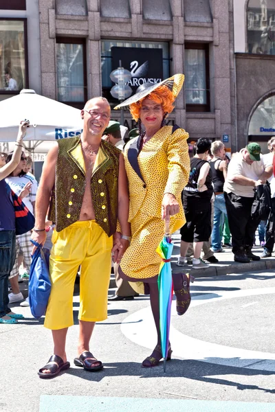 Célébrer le Christopher Street Day à Munich avec la couleur — Photo