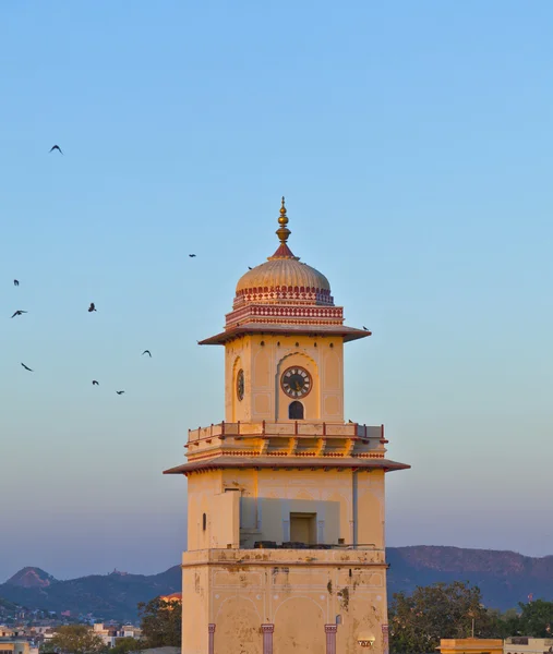 日没のジャイプールの有名な時計塔 — ストック写真