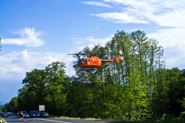 Helikopterle kurtarma