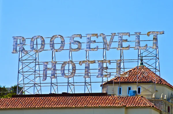 Berömda roosevelt hotel i holywood — Stockfoto