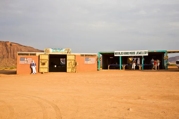 stock image Empty kiosk outside the visiting time in monument valley