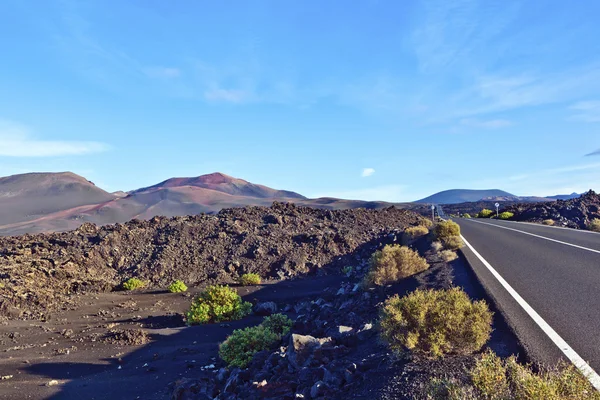 Area vulcanica nel parco nazionale di Timanfaya — Foto Stock