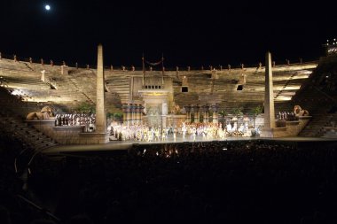 verona Arena aida performansını