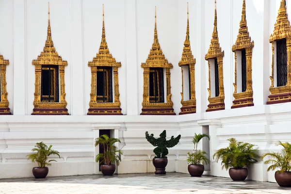 Parade of the kings Guards, in the Grand Palace, Changing the Gu — Stock Photo, Image