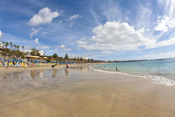 Enjoy the artifical Beach Playa Dorada — Stock Photo, Image