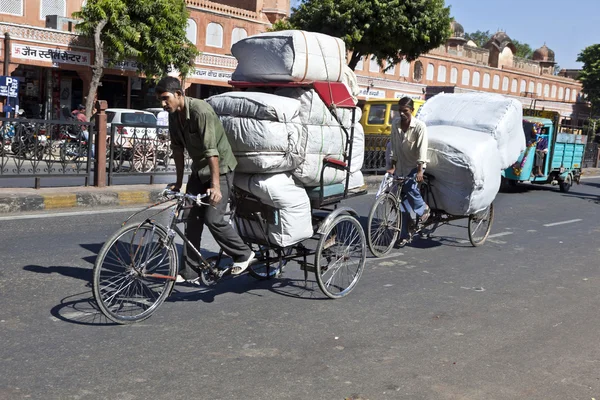 Cykel rickshaws på gatorna — Stockfoto