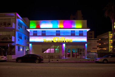 okyanus sürücüde miami Beach art deco dağ içinde gece görünümü