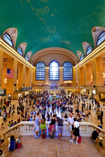 Grand central station during the afternoon rush hour — Stock Photo, Image