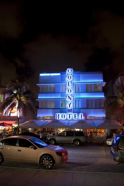 Nachtansicht bei Ozeanfahrt am Miami-Strand im Art-Deco-Dist — Stockfoto