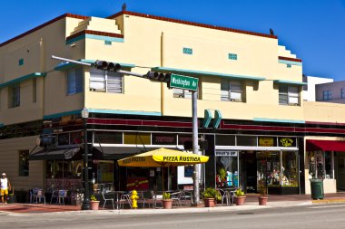 ocean drive miami Beach art deco architec ile öğle manzaraya