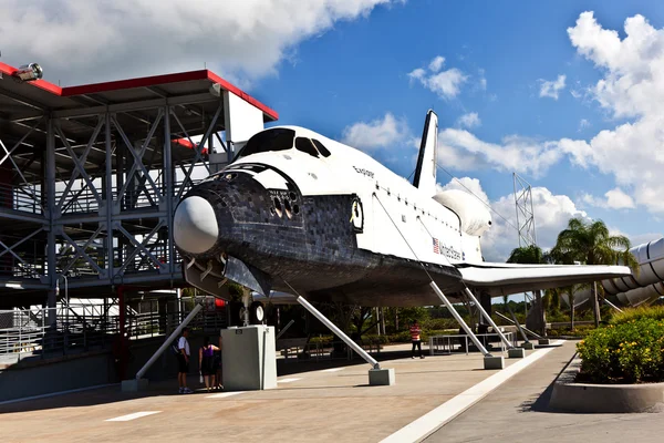 Η αρχική εξερευνητής διαστημικό λεωφορείο στο διαστημικό κέντρο Κένεντι — Φωτογραφία Αρχείου