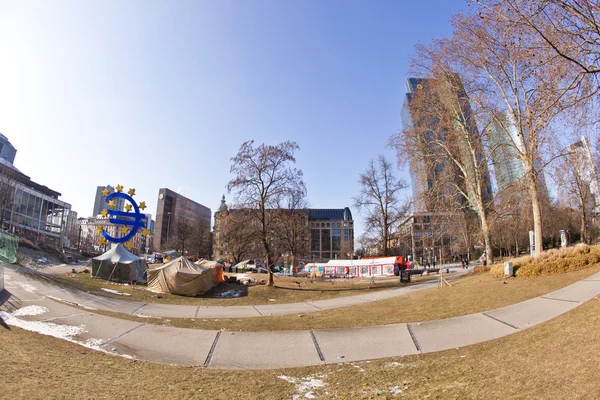 The protest camp of the Occupy Frankfurt movement at the Europe — Stock Photo, Image
