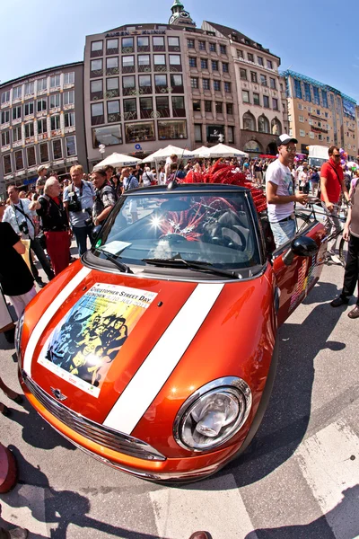 Christopher street day in münchen feiern — Stockfoto