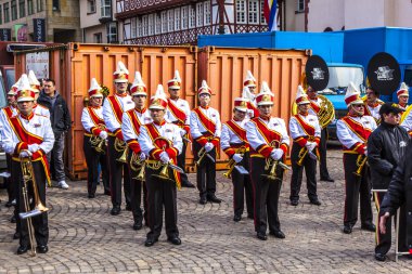 Karnaval hareket roemer ile müzik için şehir girin