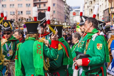 Karnaval hareket roemer ile müzik için şehir girin