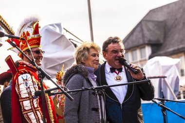 Karnaval hareket roemer ile müzik için şehir girin