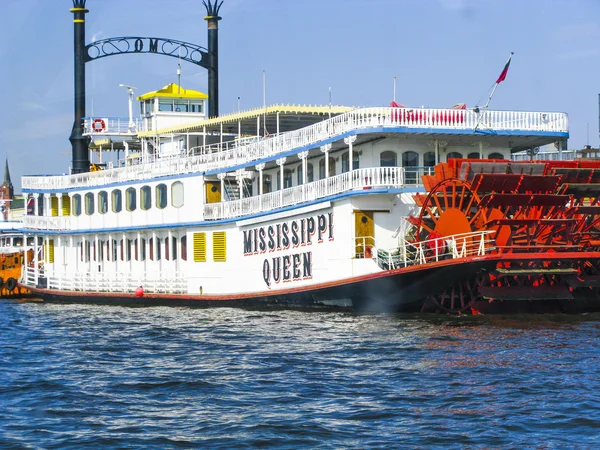 Missisippi Queen barco de vapor en Hamburgo — Foto de Stock