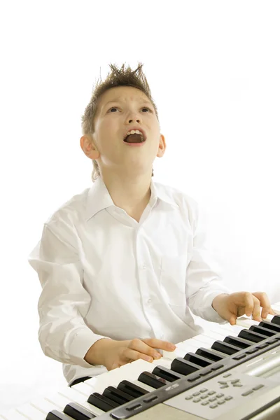 Boy Bermain Piano — Stok Foto