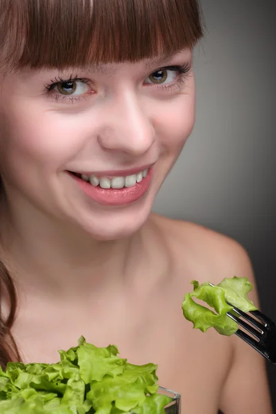 Kız için sağlıklı gıda — Stok fotoğraf