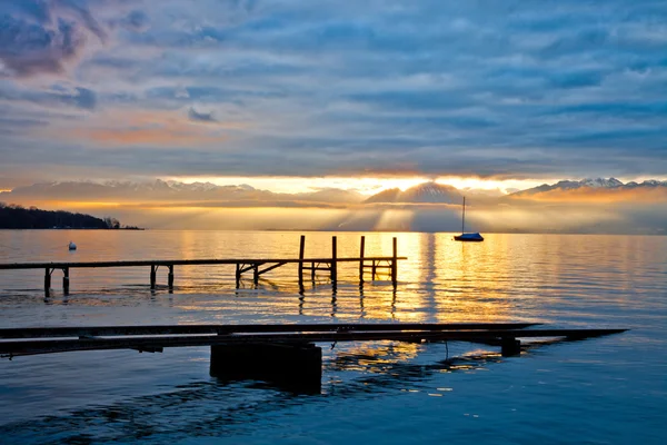 Pier and sunrise — Stock Photo, Image