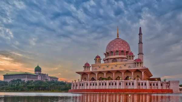 Moschea di Putra, Putrajaya, Malesia — Foto Stock