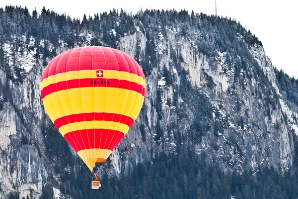 2012 Hot Air Balloons Festival in Svizzera — Foto Stock